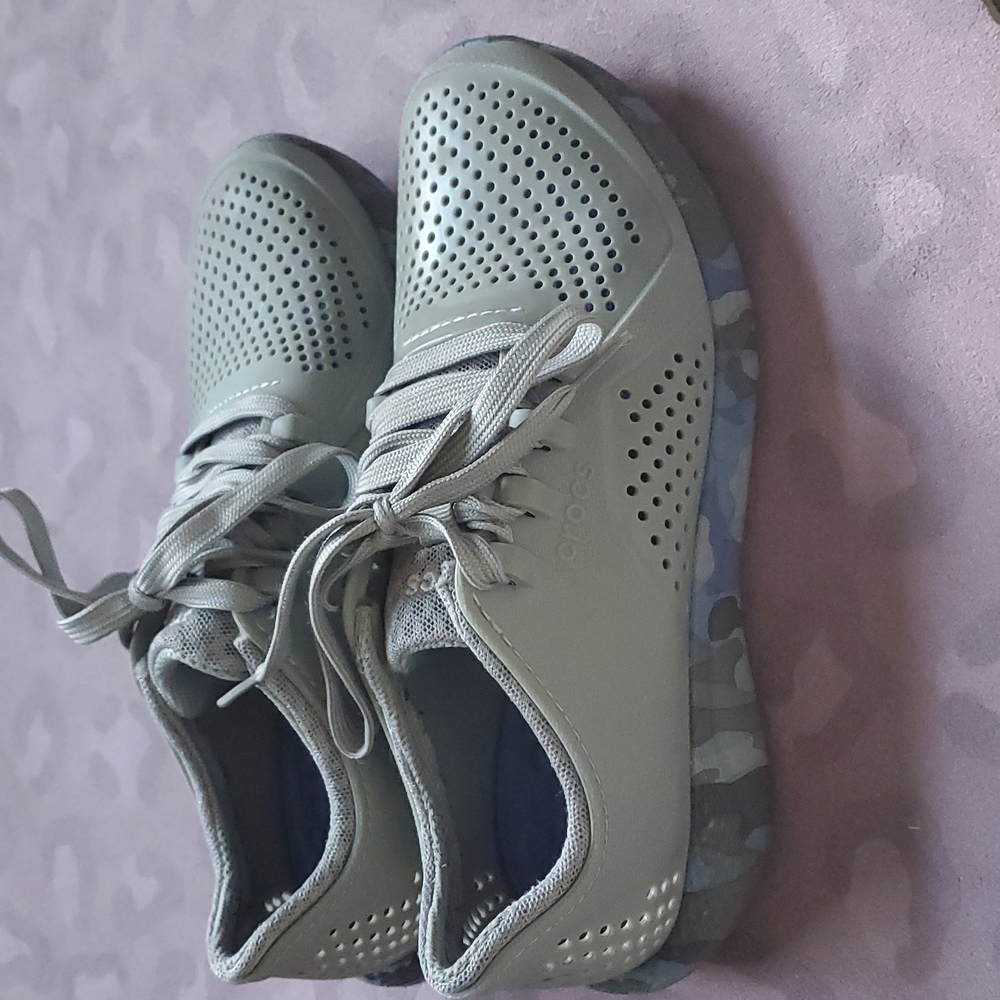 Crocs Lite Ride women's Size 6